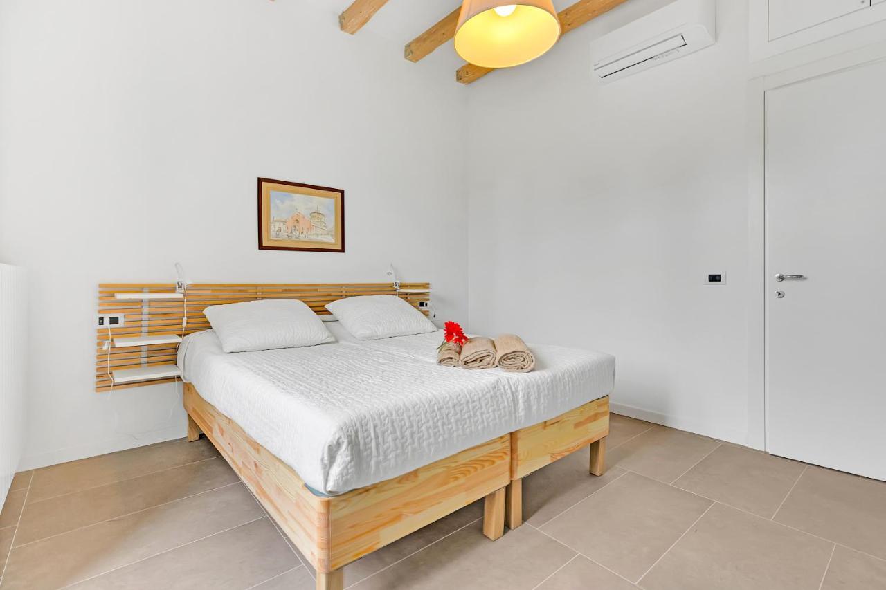 Апартаменти Alessia'S Flat- Naviglio Grande Буччинаско Екстер'єр фото
